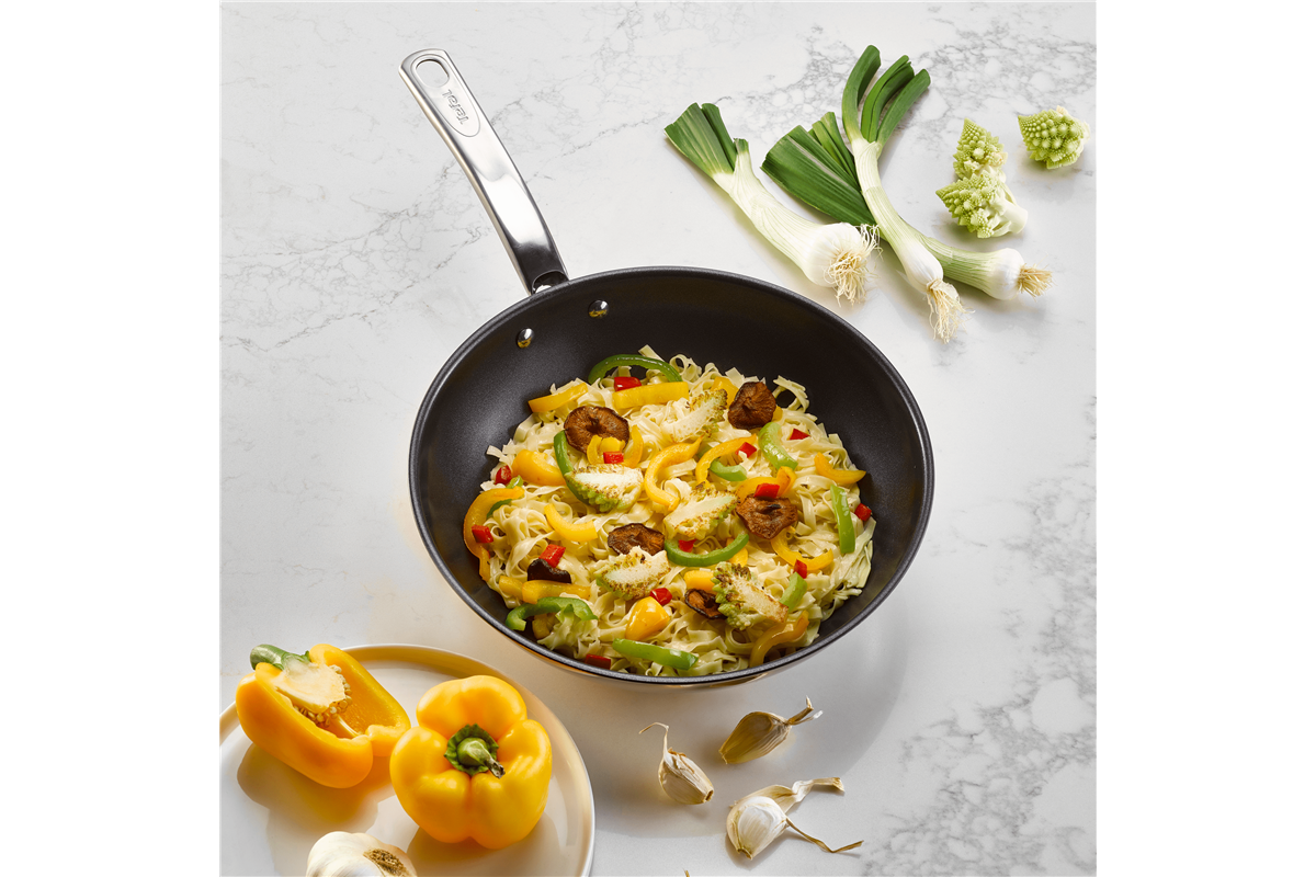 Wok pánev Tefal Intuition B8171944 28 cm (obrázek 5)
