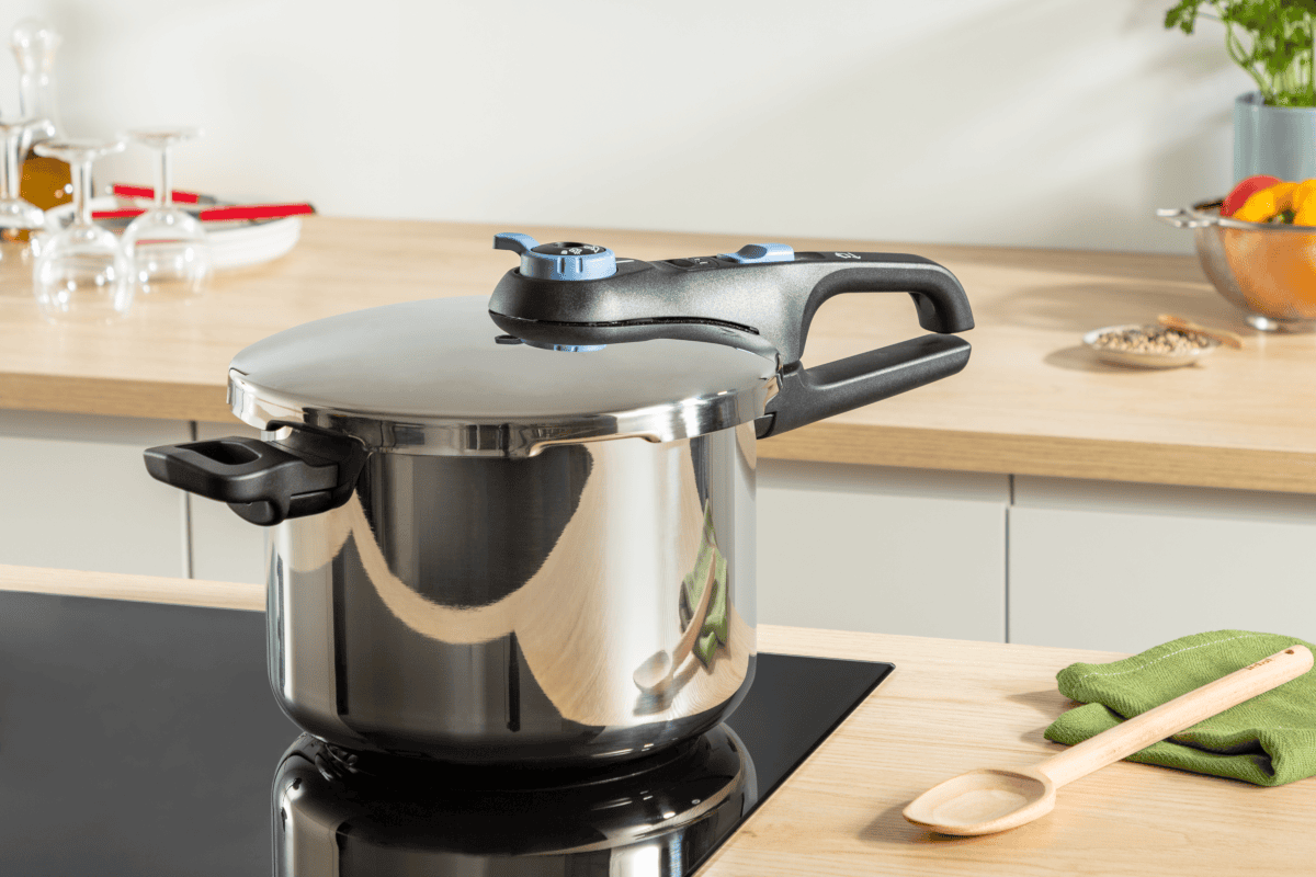 Tlakový hrnec Tefal Secure Trendy 4 l P2580402 Černý/Nerezový (obrázek 5)