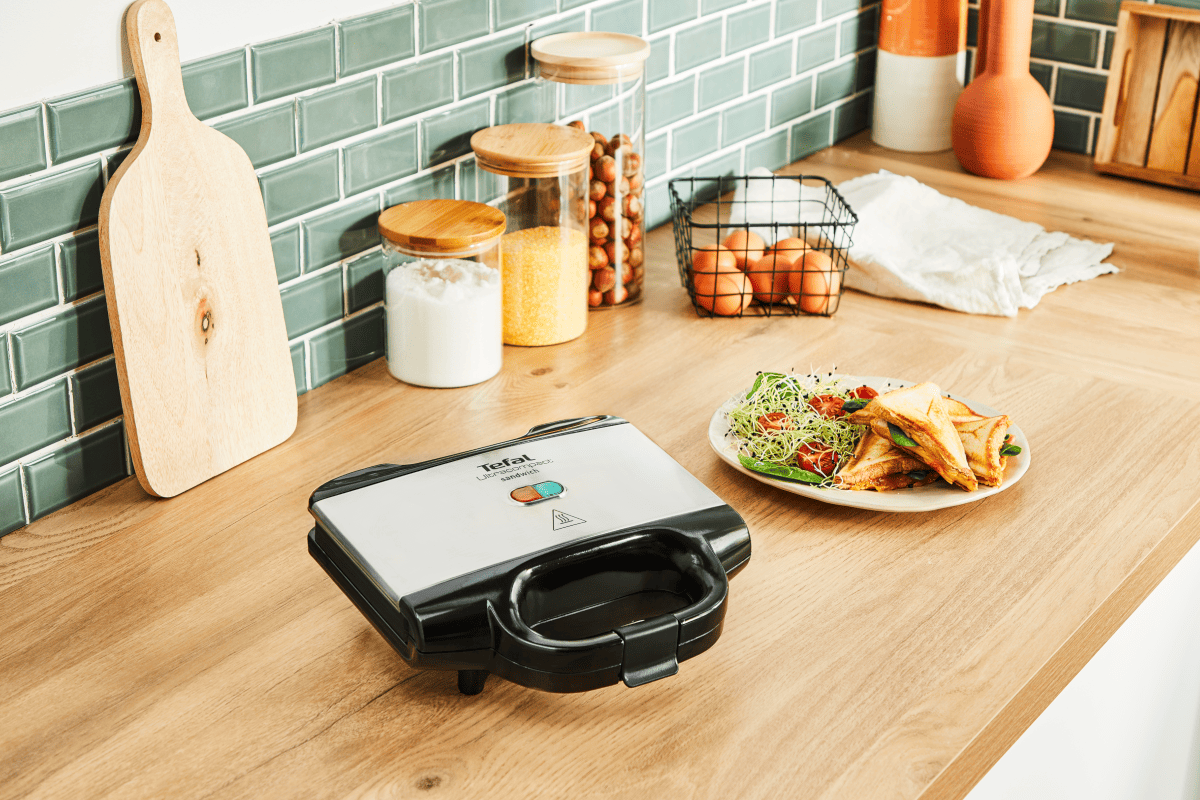 Sendvičovač Tefal Ultracompact SM155212 (obrázek 6)